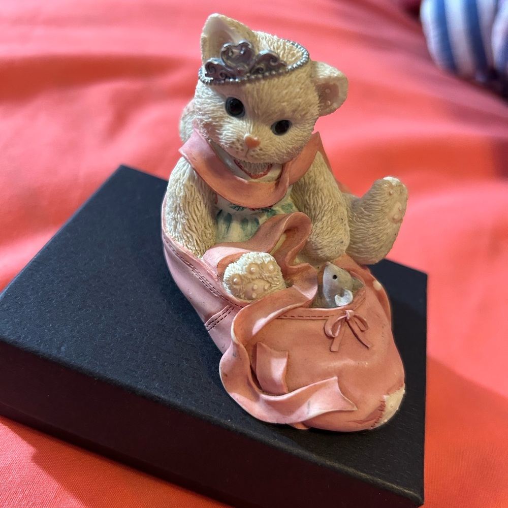 Calico Kittens collectable Adorable ballerina Cat Figurine